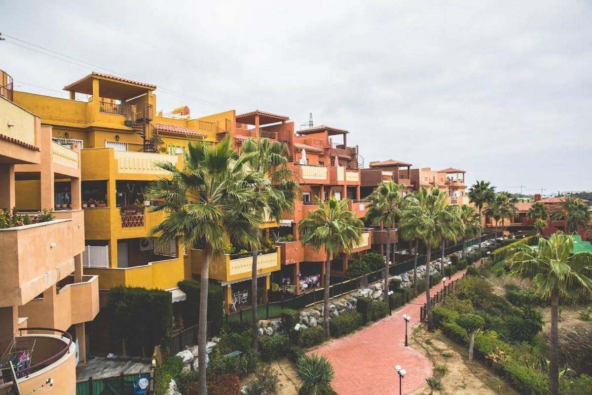 Apartamento Las Chapas - bonito y tranquilo Marbella Exterior foto